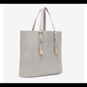 INDIA HICKS SOLITAIRE TOTE IN TAUPE NWT